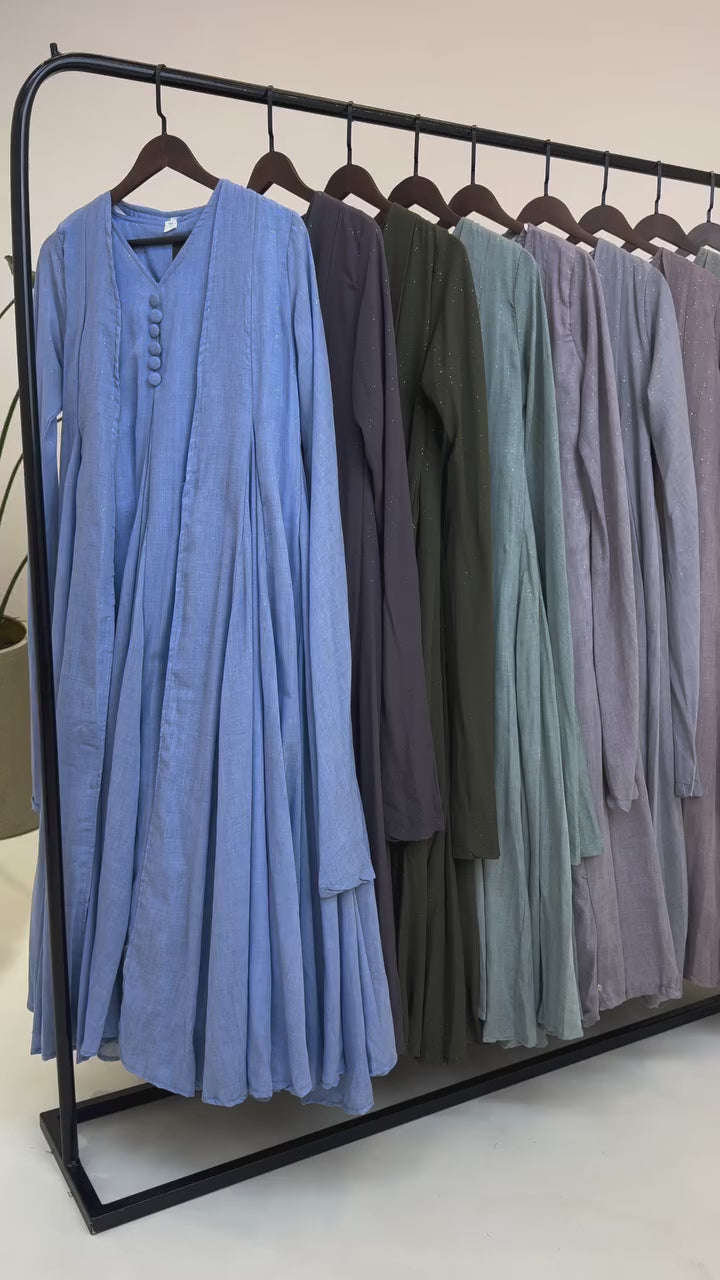 Flared dress in cotton linen