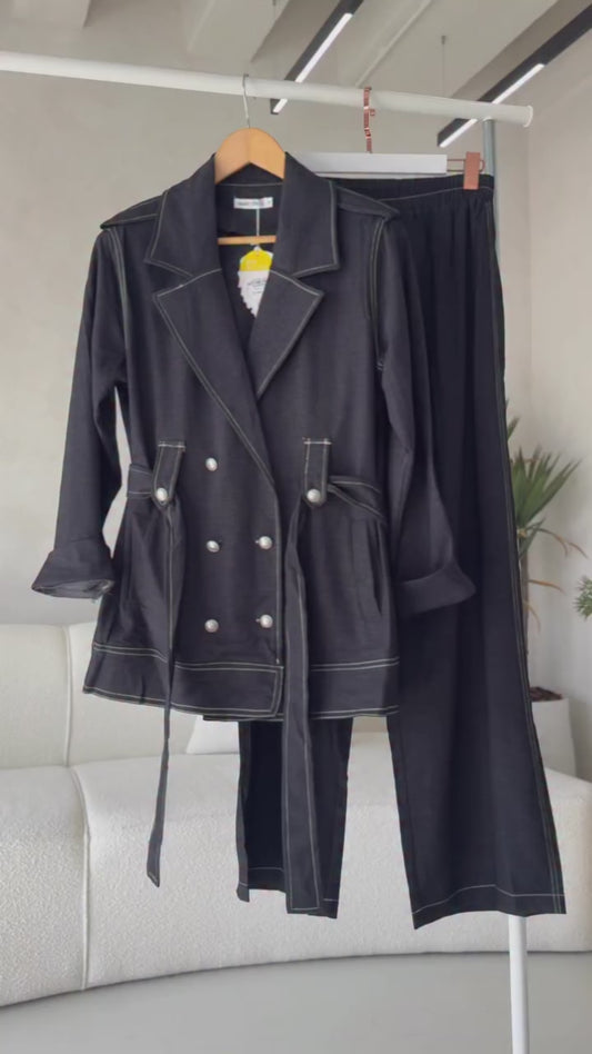Trendy Women’s Long Coat Collection – Stylish Belted Outerwear